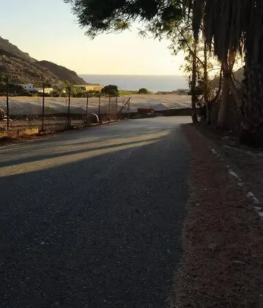 아파트 Tasarte. Casa Adosada. Berajot 7b. Playa de Tasarte